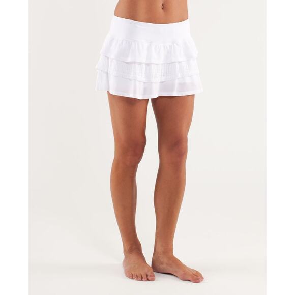 Lululemon Run Nothing to Hide Mini Micro Skort Skirt Shorts Tiered White Size 6 - Picture 16 of 16
